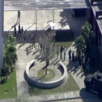 17 قتيلا على الأقل في إطلاق نار في مدرسة ثانوية بولاية فلوريدا الأمريكية